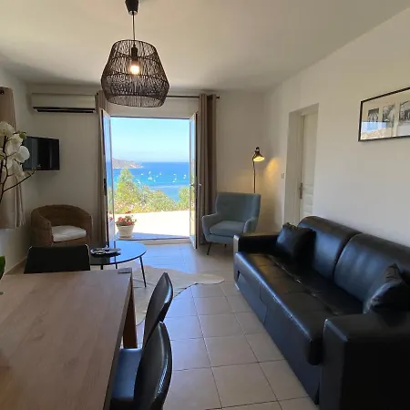 Апартаменты Terrasse La Citadelle Florent Сен-Флоран